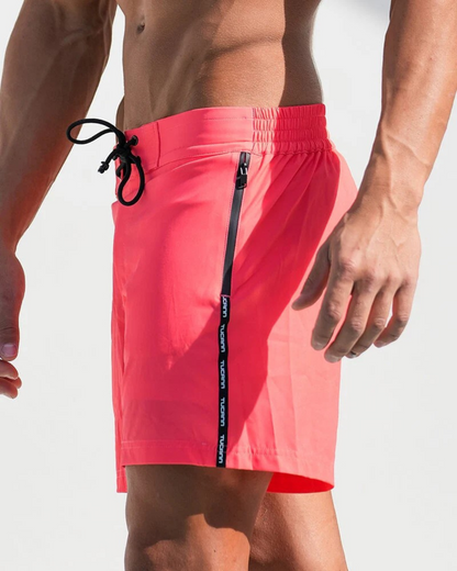 Bermudas de natação com forro resistente a riscos e cintura ajustável
