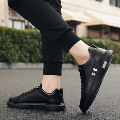 Sapatos desportivos ergonómicos com sola flexível
