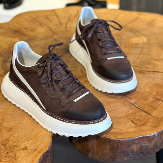 Sapatilhas de estilo urbano com sola ergonómica para homem