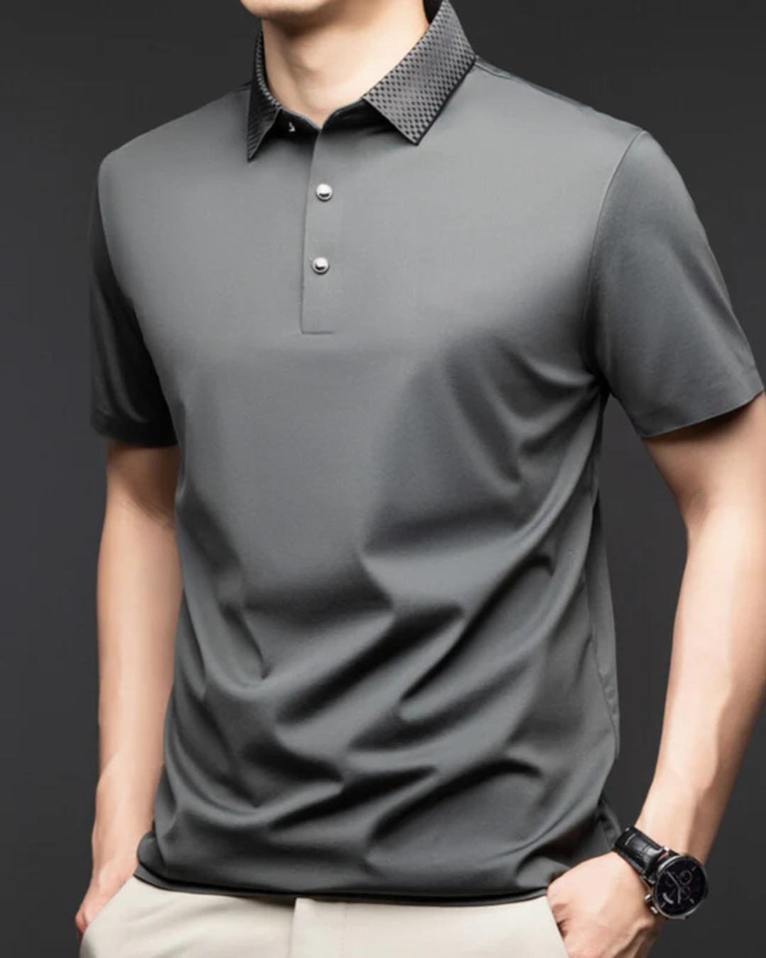 Camisola com Gola de Solapa e de manga curta para homem