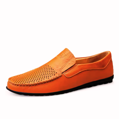 Mocassins casuais em pele com design respirável e sola ergonómica