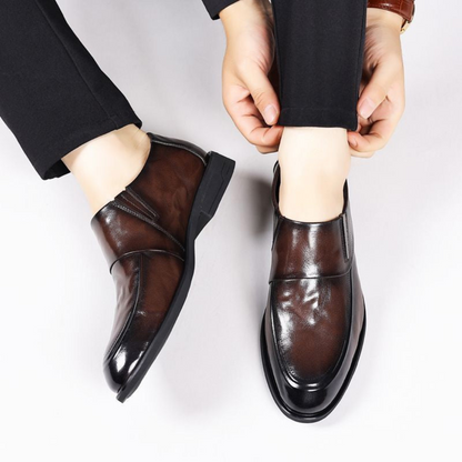 Sapatos de Couro de Luxo Feitos à Mão para Homem.